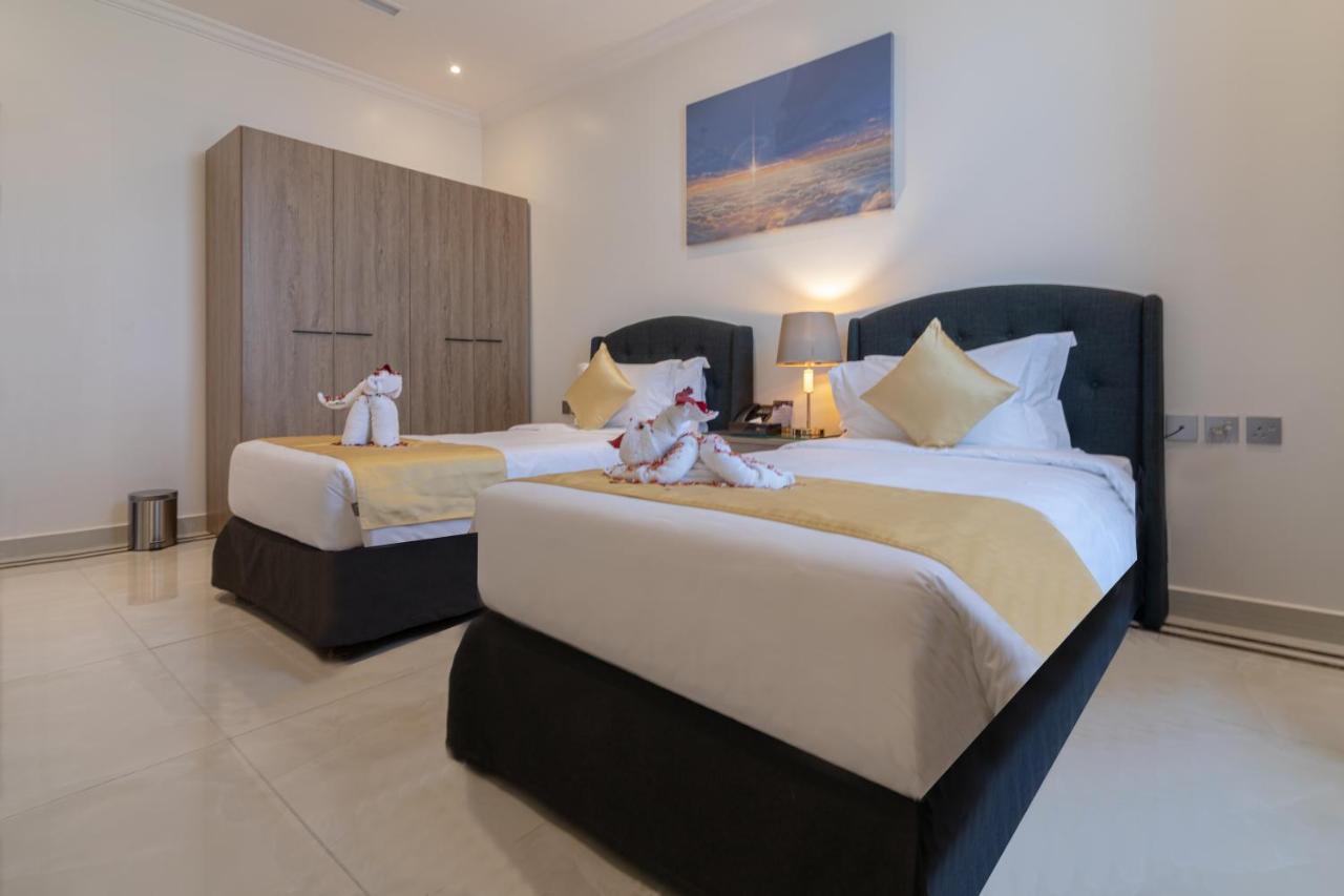 Hotel The Gate And 4*